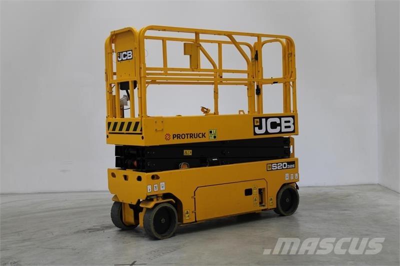 JCB S2032E Ножични работни платформи
