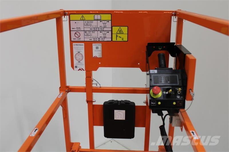 JLG R1932 Ножични работни платформи