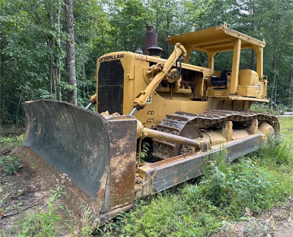 CAT D8H Верижни булдозери
