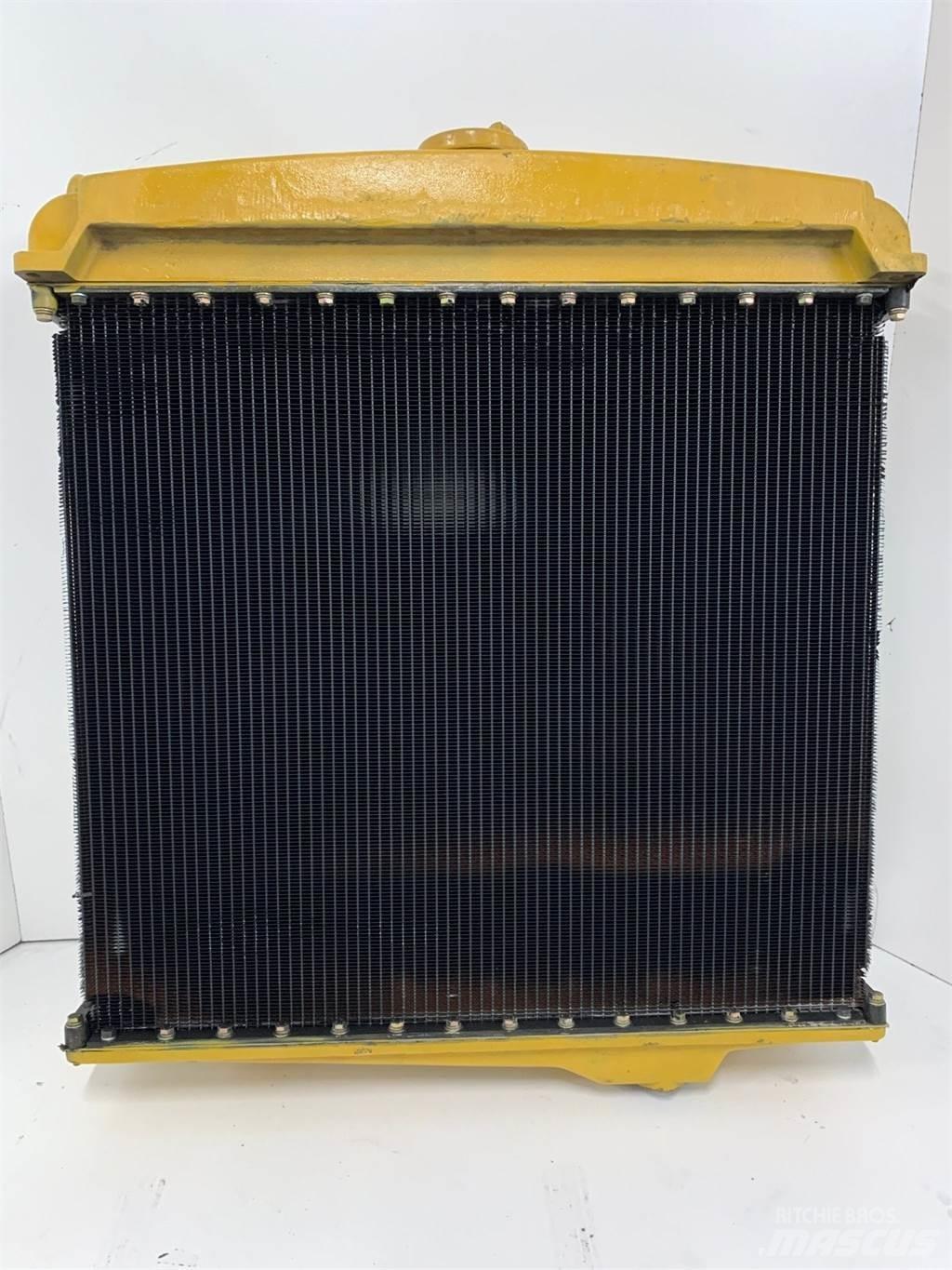 CAT D6C Радиатори
