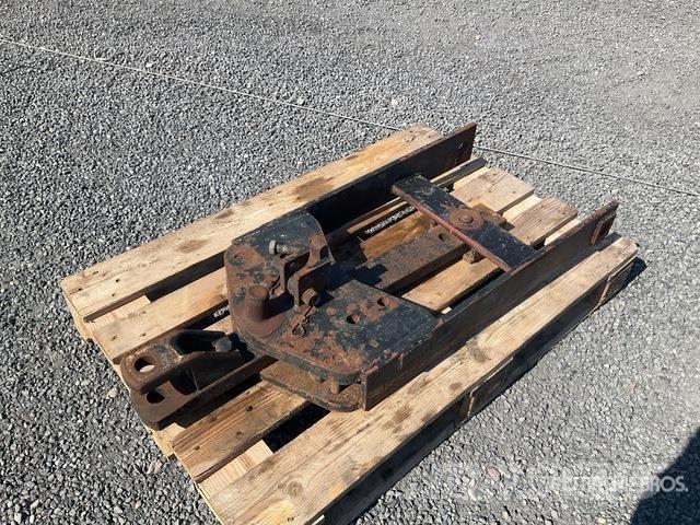  Hitch Други аксесоари за трактори