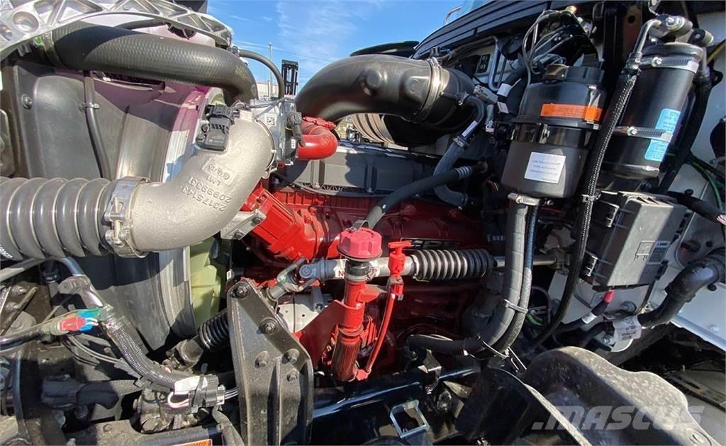 Mack GRANITE Разглобяеми надстойки