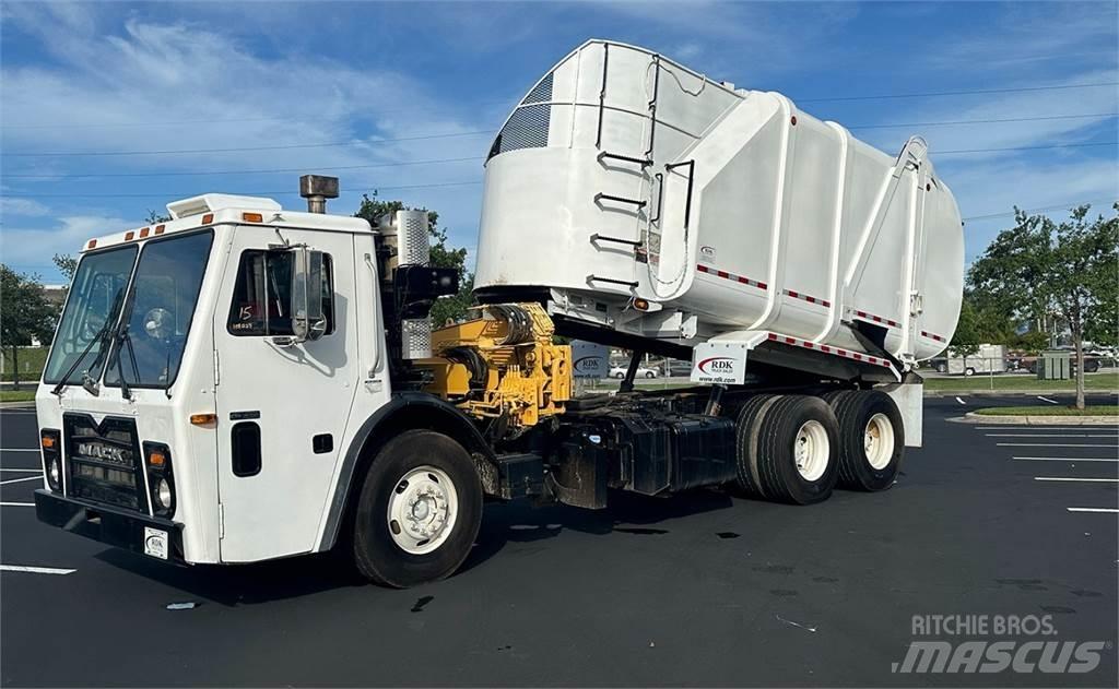 Mack LEU613 Камиони за отпадъци