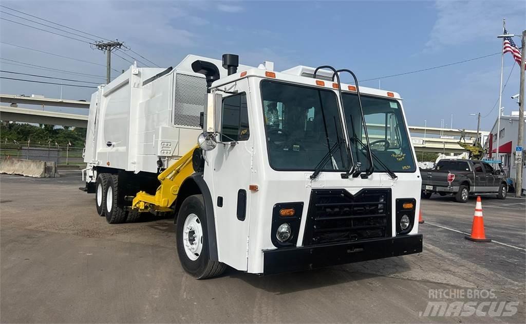 Mack LEU613 Камиони за отпадъци