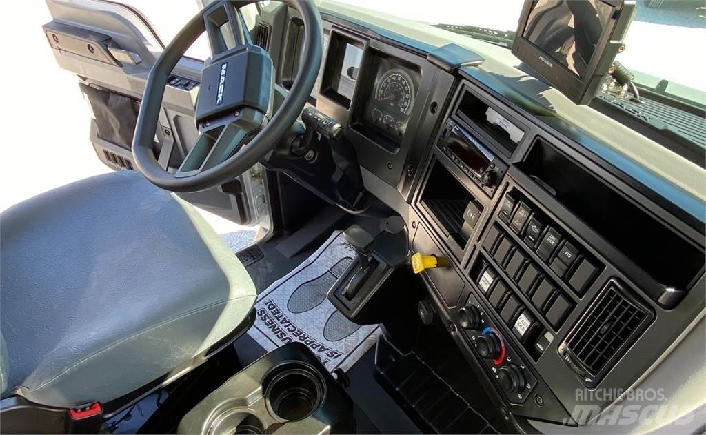 Mack MD6 Камиони за отпадъци