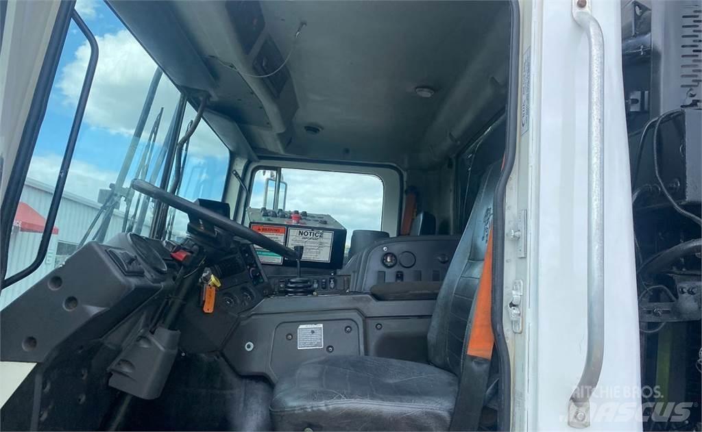 Mack MRU Камиони за отпадъци