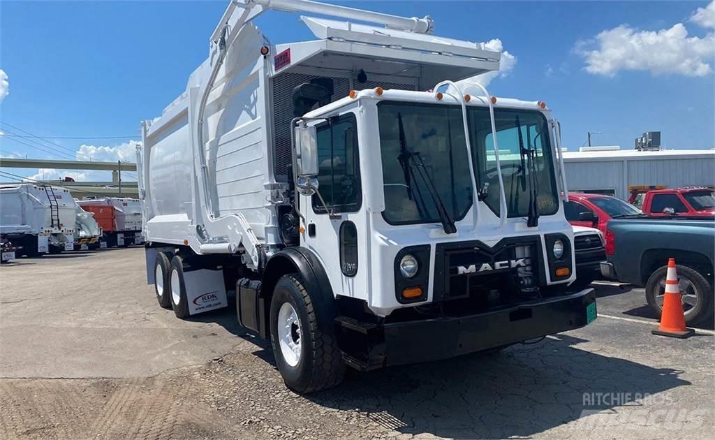 Mack MRU613 Камиони за отпадъци