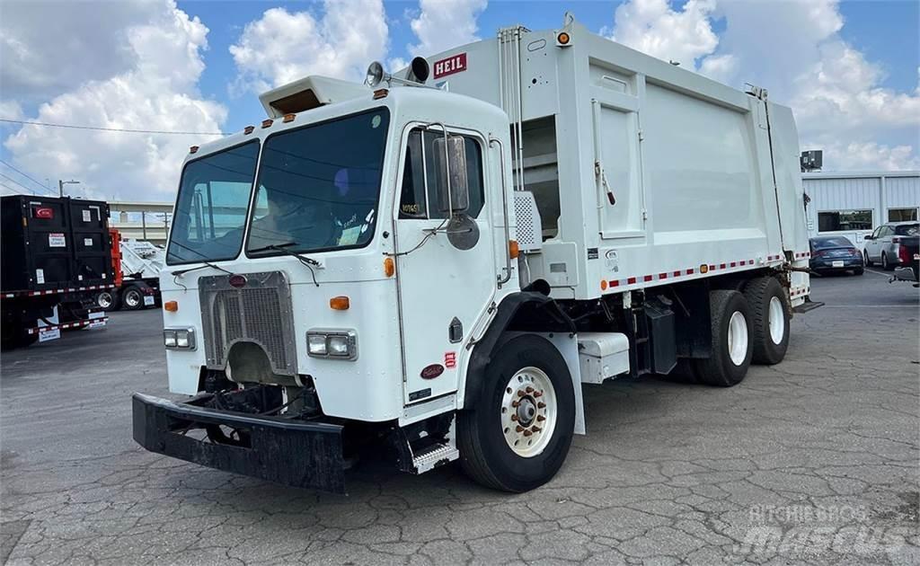 Peterbilt 320 Камиони за отпадъци