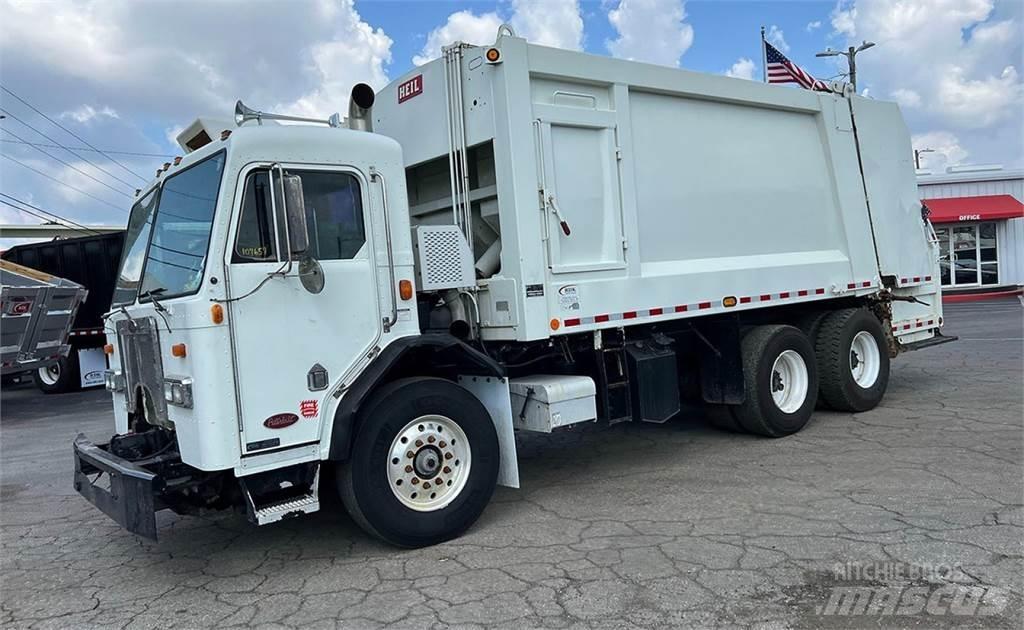 Peterbilt 320 Камиони за отпадъци