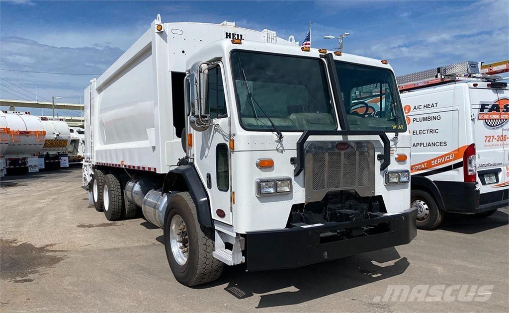 Peterbilt 320 Waste trucks