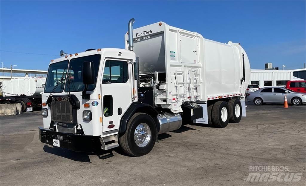 Peterbilt 520 Камиони за отпадъци