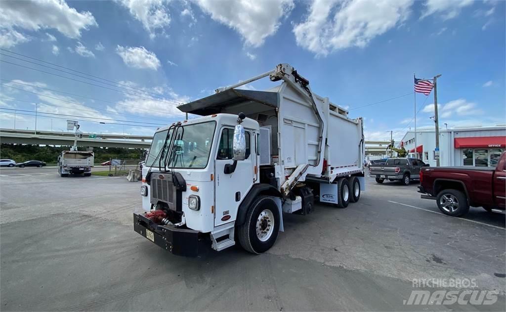 Peterbilt 520 Камиони за отпадъци