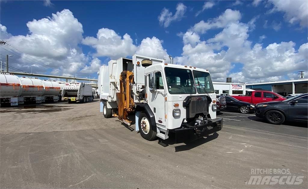 Peterbilt 520 Камиони за отпадъци