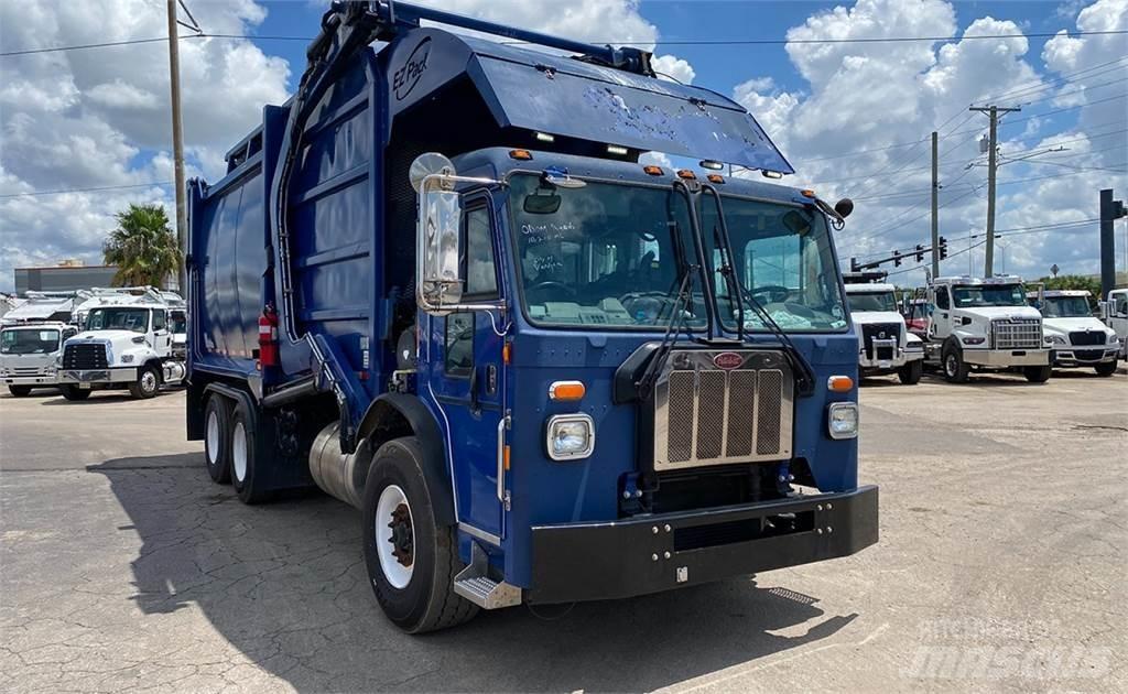 Peterbilt 520 Камиони за отпадъци