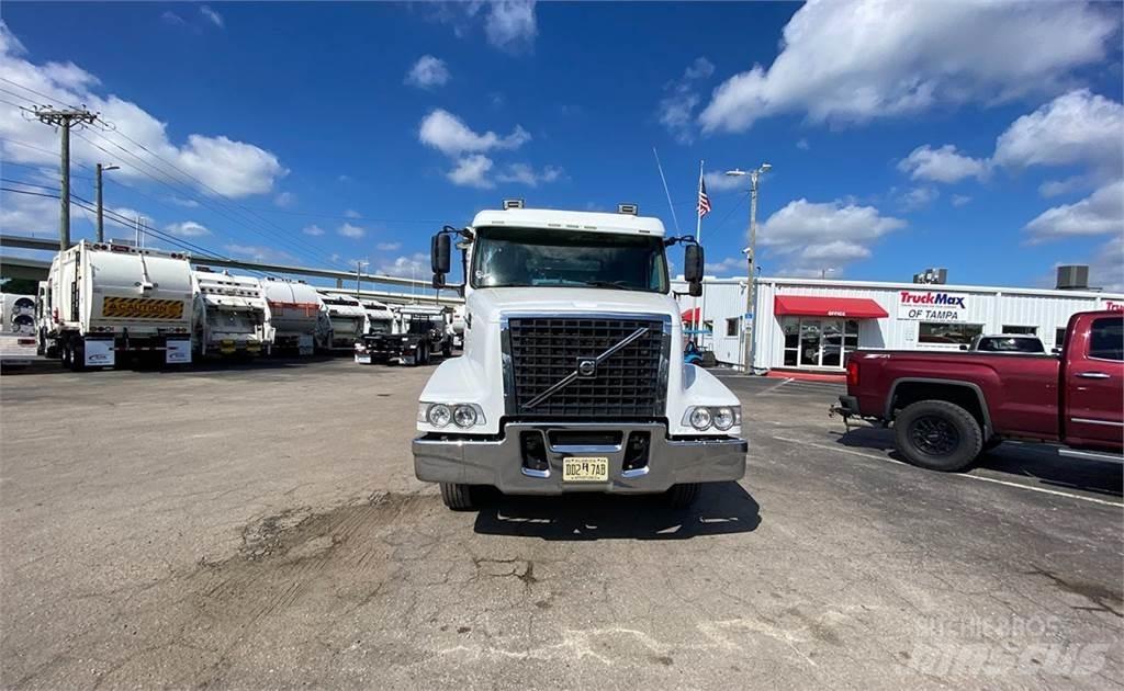 Volvo VHD64 Разглобяеми надстойки