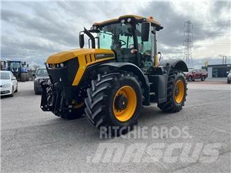 JCB 4220 Трактори
