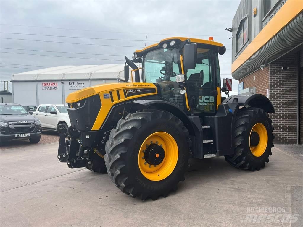 JCB 4220 Трактори