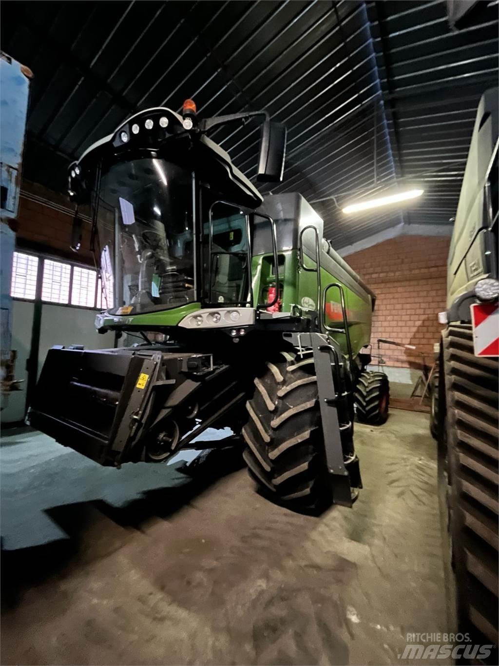 Fendt 6335 C PLI Комбайни