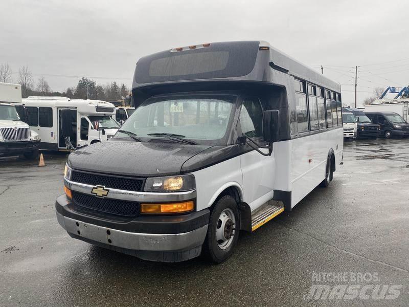 Chevrolet Express Мини бусове
