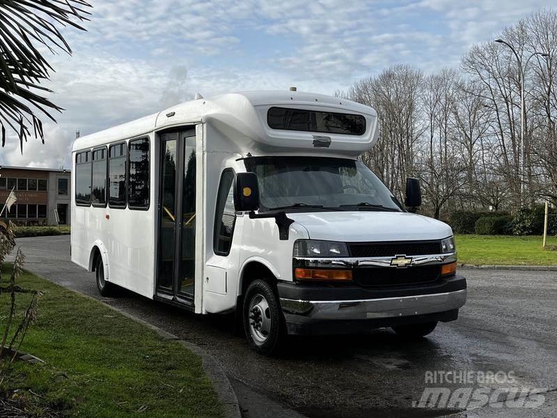Chevrolet Express Мини бусове