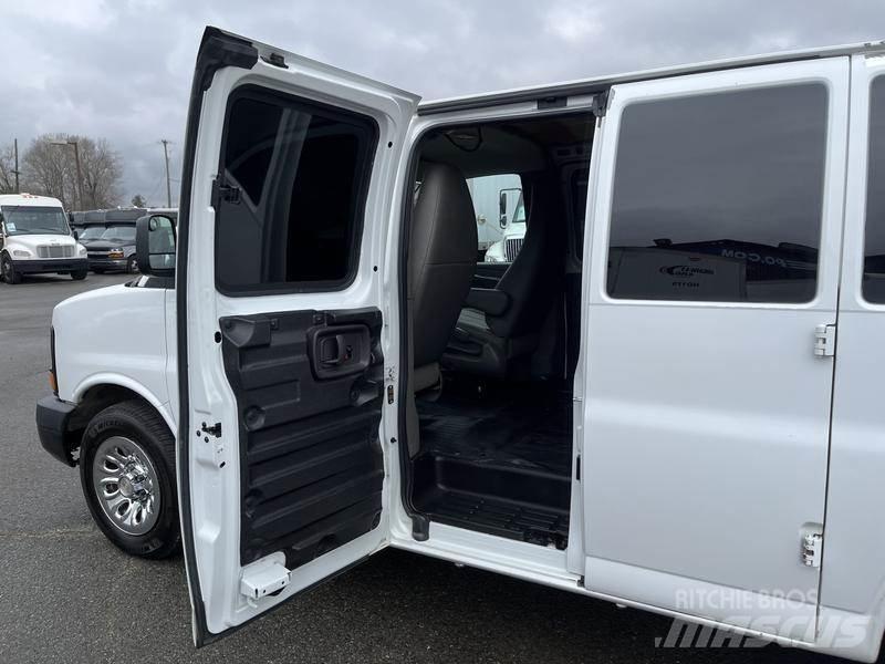 Chevrolet Express Ванове за доставки