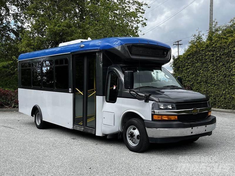 Chevrolet Express Мини бусове