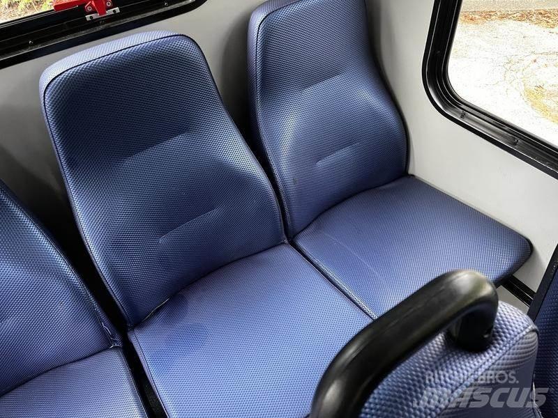 Chevrolet Express Мини бусове