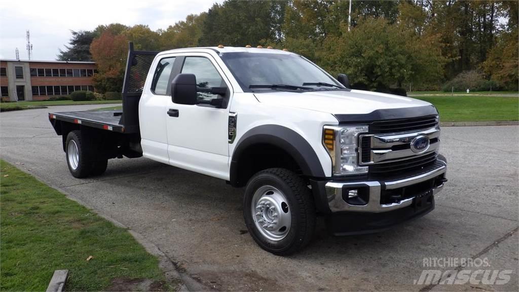 Ford F-550 Бордови