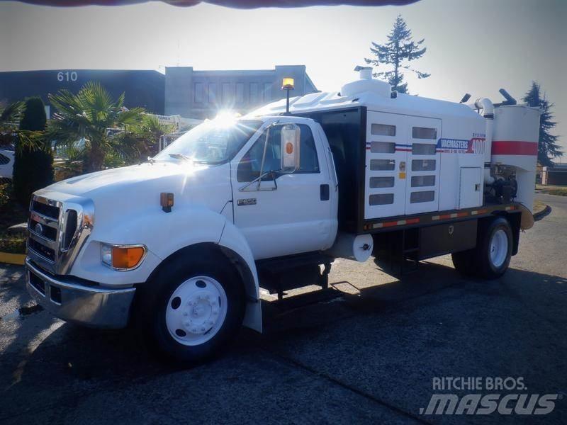 Ford F-650 Комби / вакуум камиони
