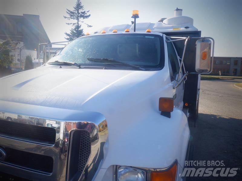 Ford F-650 Комби / вакуум камиони

