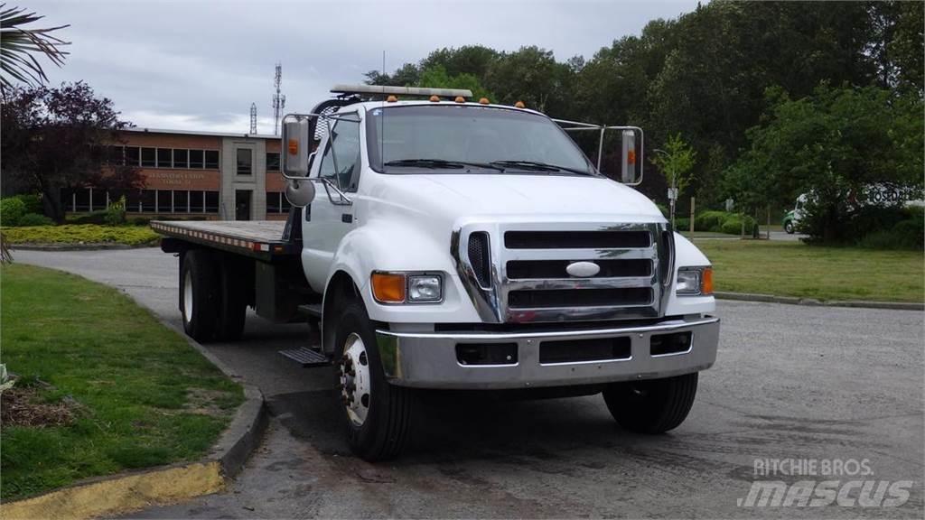 Ford F-750 Бордови