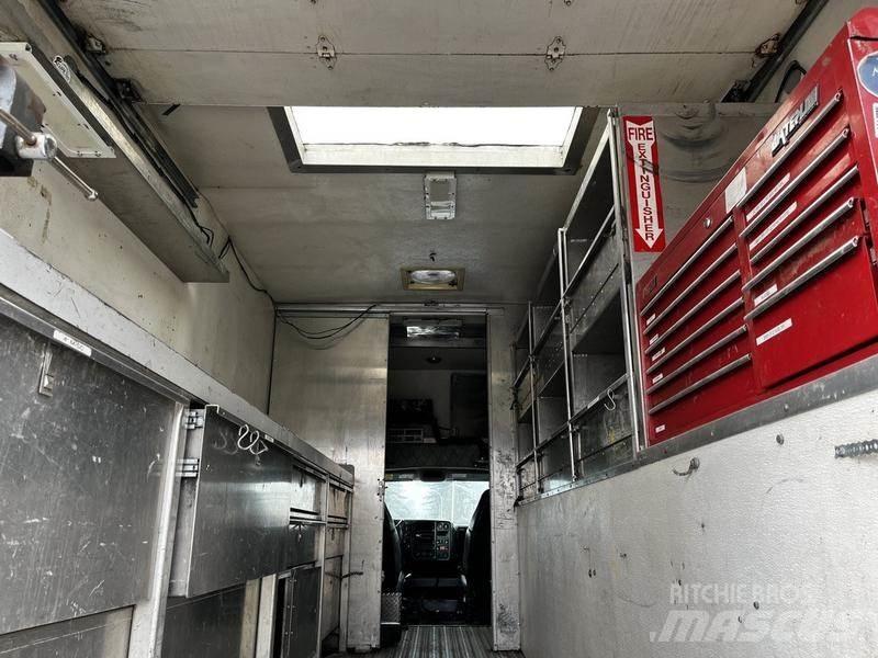 GMC C5000 Общински/универсални превозни средства
