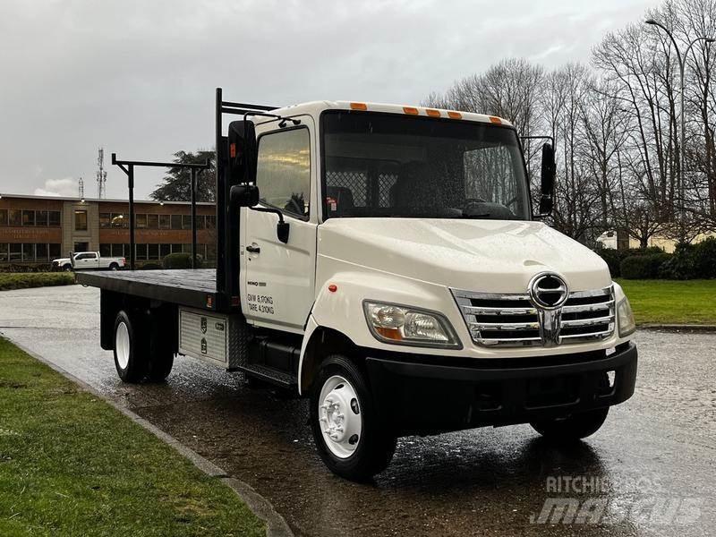 Hino 155 Бордови