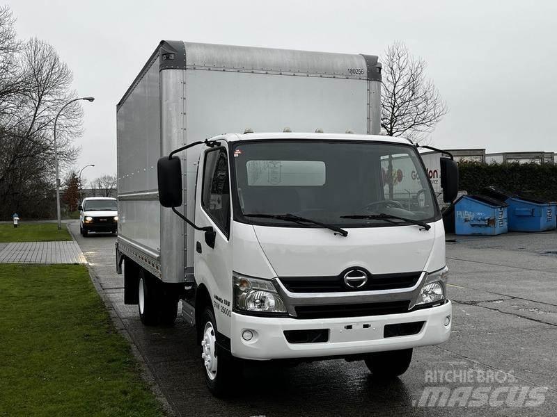 Hino 195 Ванове за доставки