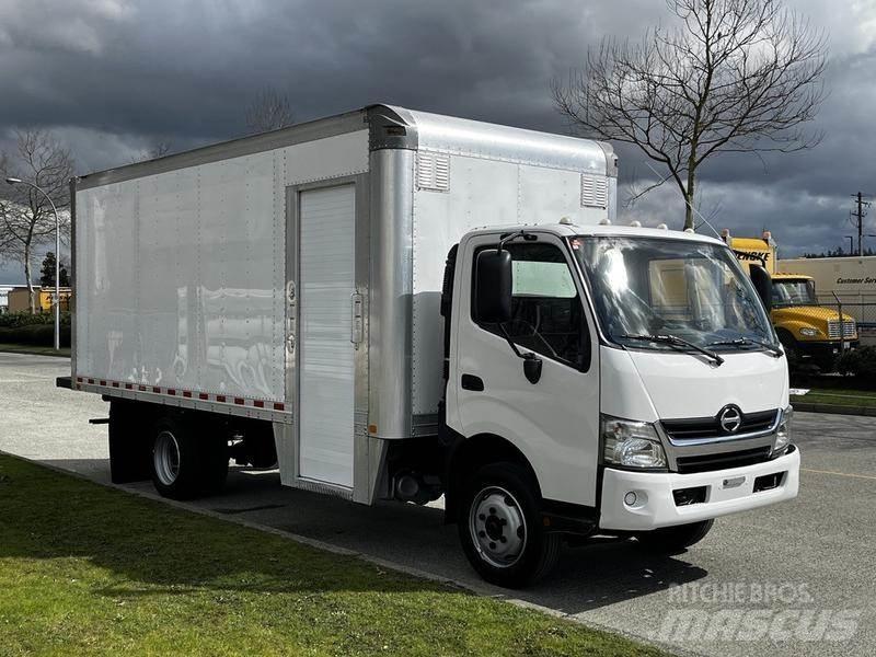 Hino 195 Ванове за доставки