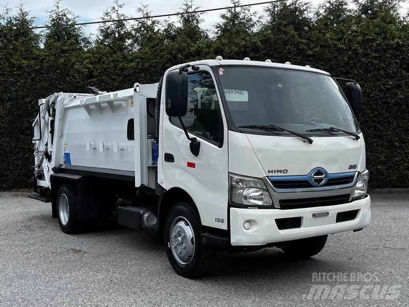 Hino 195 Камиони за отпадъци