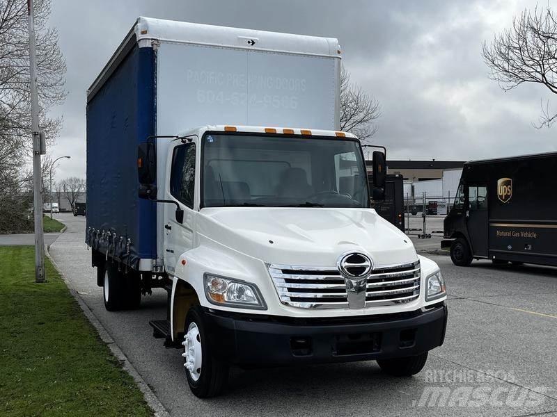 Hino 268 Ванове за доставки