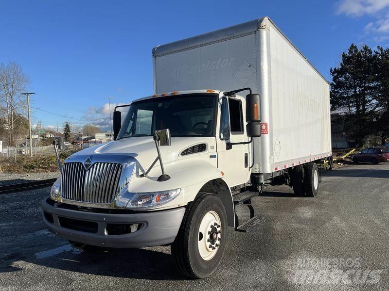 International 4300 Ванове за доставки