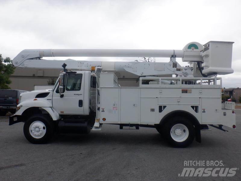 International 7400 Други