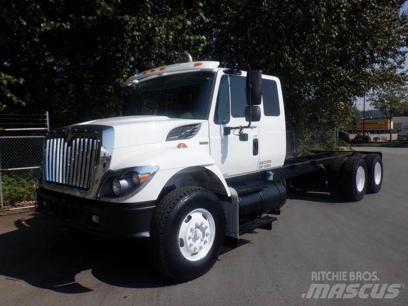 International 7400 Шаси кабини