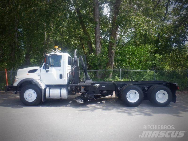 International 7400 Шаси кабини