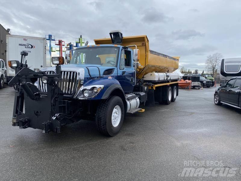 International 7400 Снегочистачки