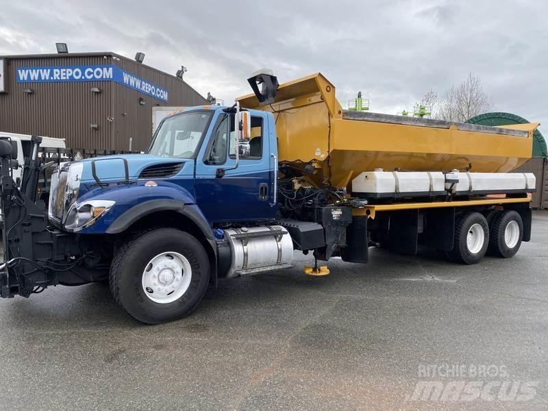 International 7400 Снегочистачки