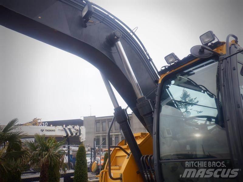 John Deere 190D W Верижен екскаватор