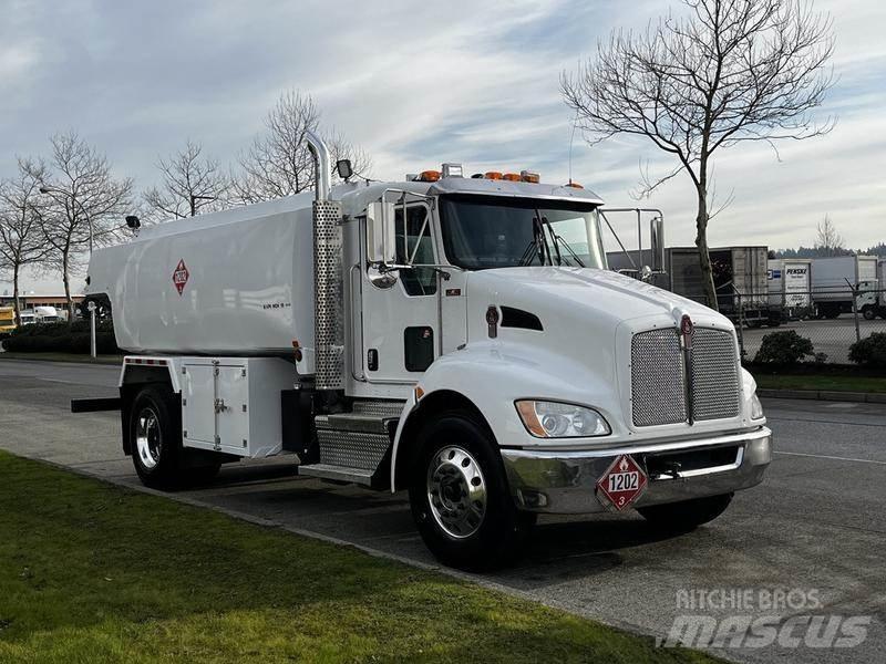 Kenworth T300 Цистерна