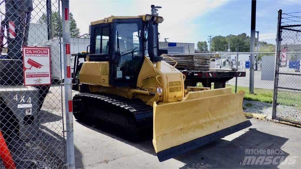 Komatsu D37PX-22 Верижен екскаватор