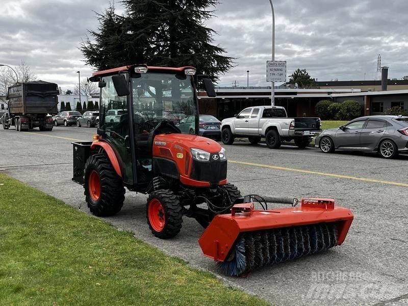 Kubota B2650 Камиони за почистване