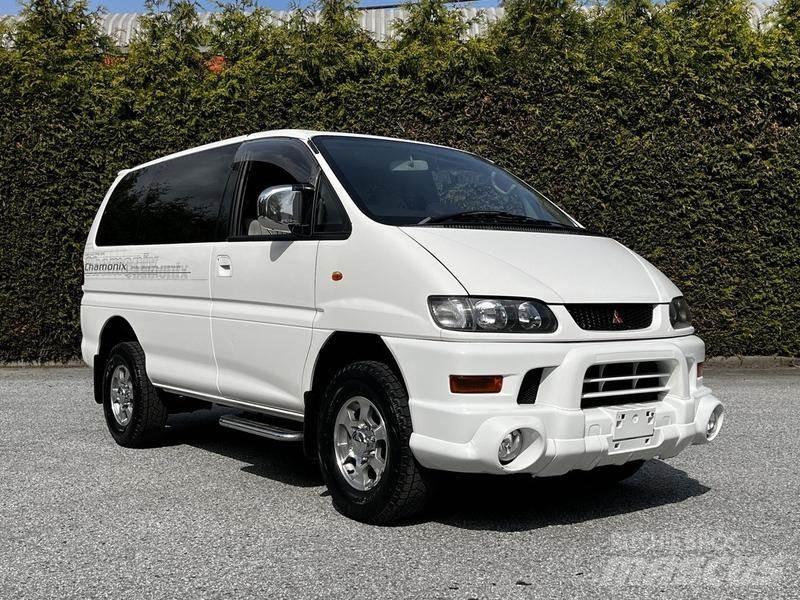 Mitsubishi Delica Коли