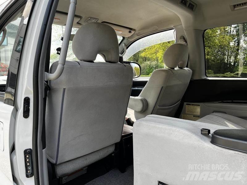 Mitsubishi Delica Коли