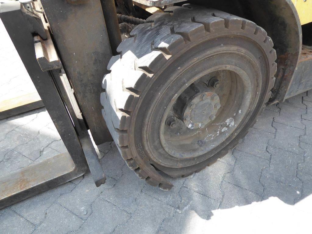 Hyster H3.0XT Дизелови камиони